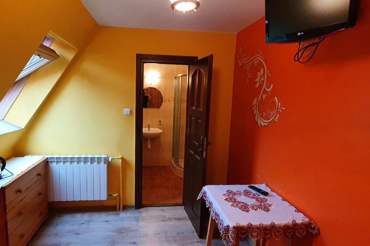 Tatrzanska Pod Brzyzkiem Alloggio in famiglia *