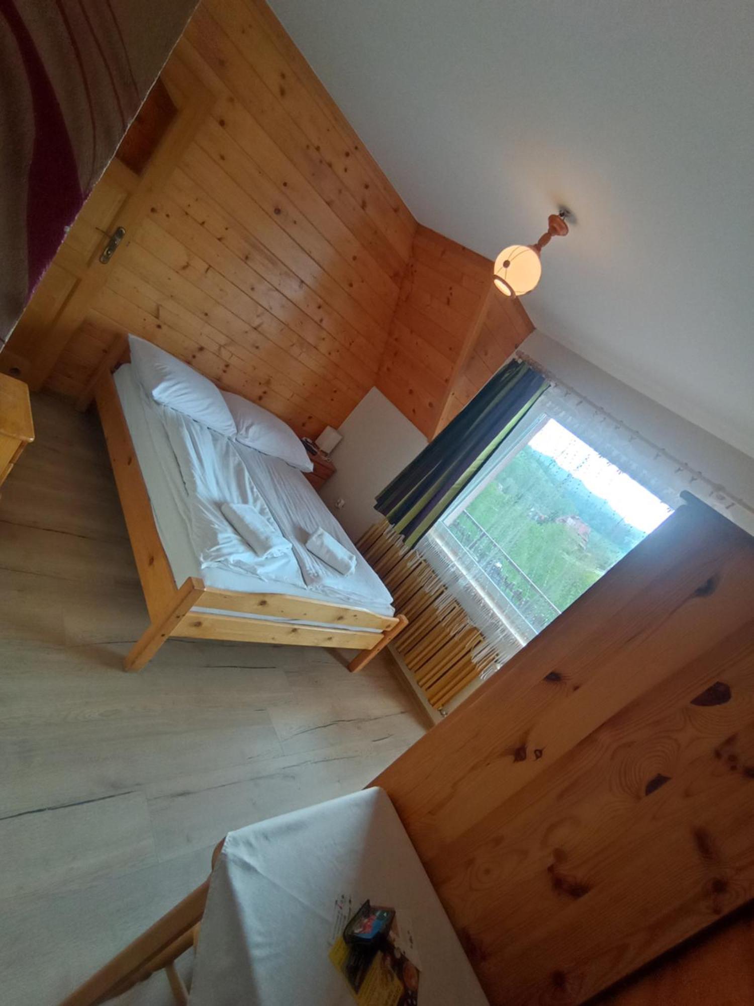 Tatrzanska Pod Brzyzkiem Homestay Zakopane